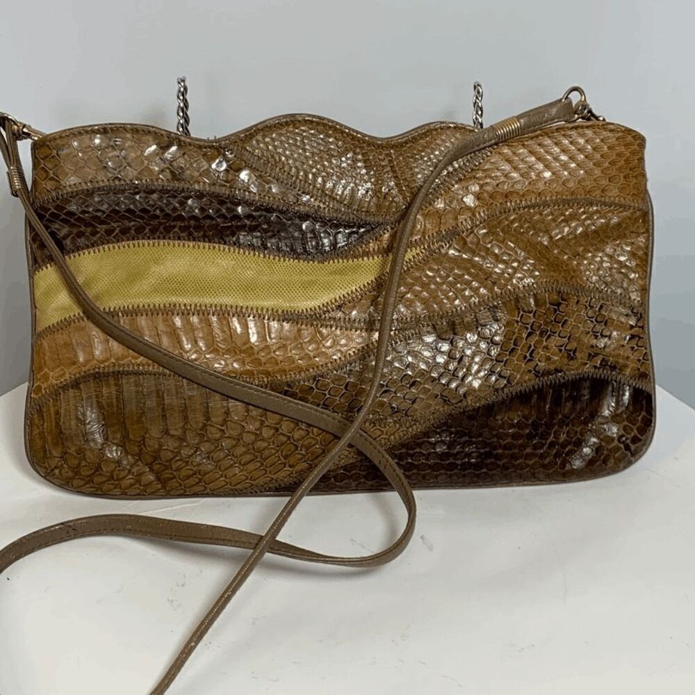Vintage 70's Snakeskin and Leather Hong Kong Purse